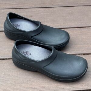 Crocs Dual Comfort Women's Size 8 Black Clogs Shoes Non-Slip Workwear Nursing
